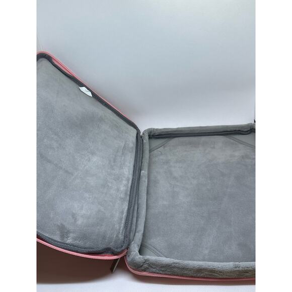 MOSISO Pink Mac Airbook Carrying Case-Hard Shell Cover-Keyboard Skin- NWOT - Picture 3 of 7